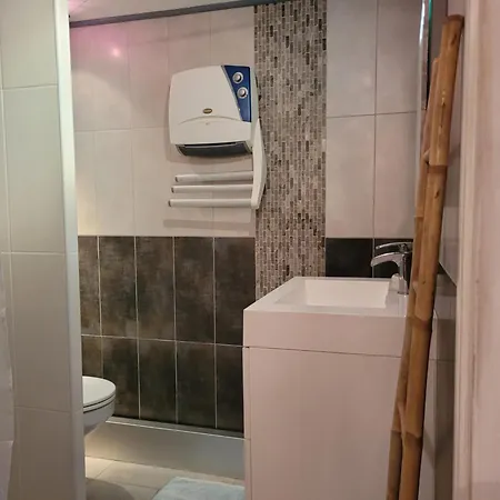 Maisonnette Vue Zone Naturiste Ferienhaus *